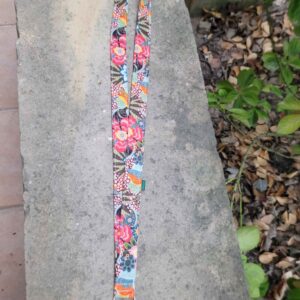 cuelga móvil, cuelga llaves, lanyard, cuelga acreditaciones