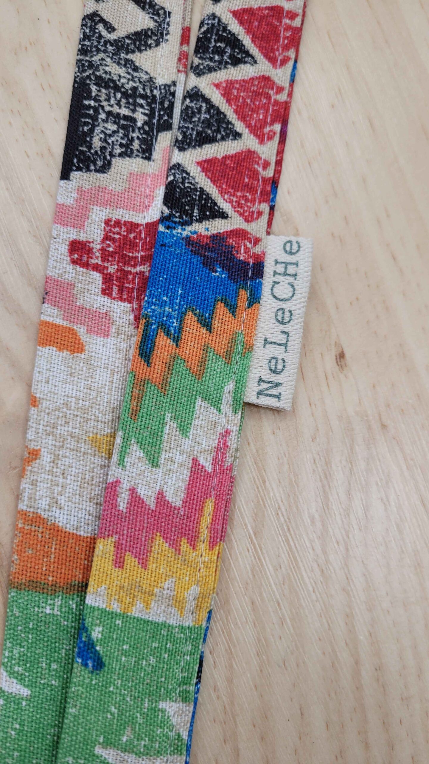 cuelga móvil, cuelga llaves, lanyard, cuelga acreditaciones