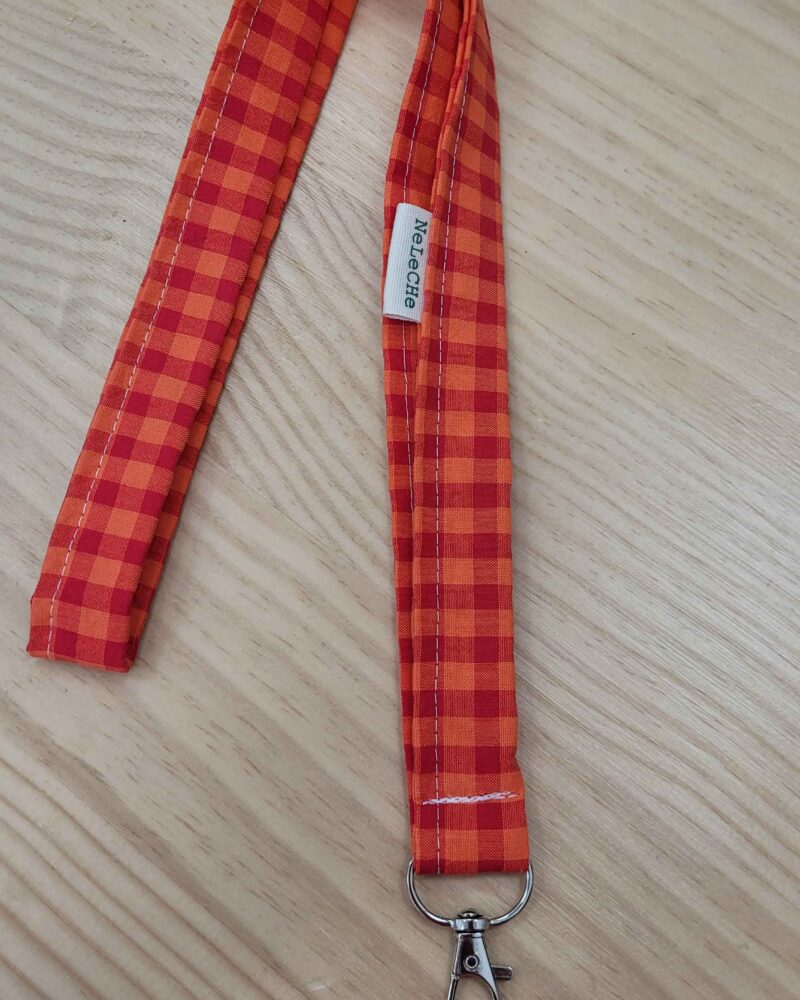 cuelga todo, lanyard, cuelga acreditaciones