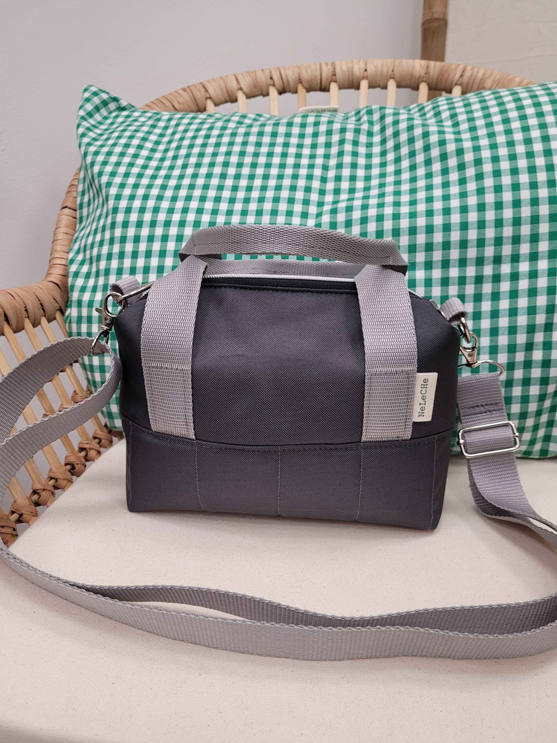 BOLSO BANDOLERA, BOLSO, BOLSO CRUZADO, bolso impermeable