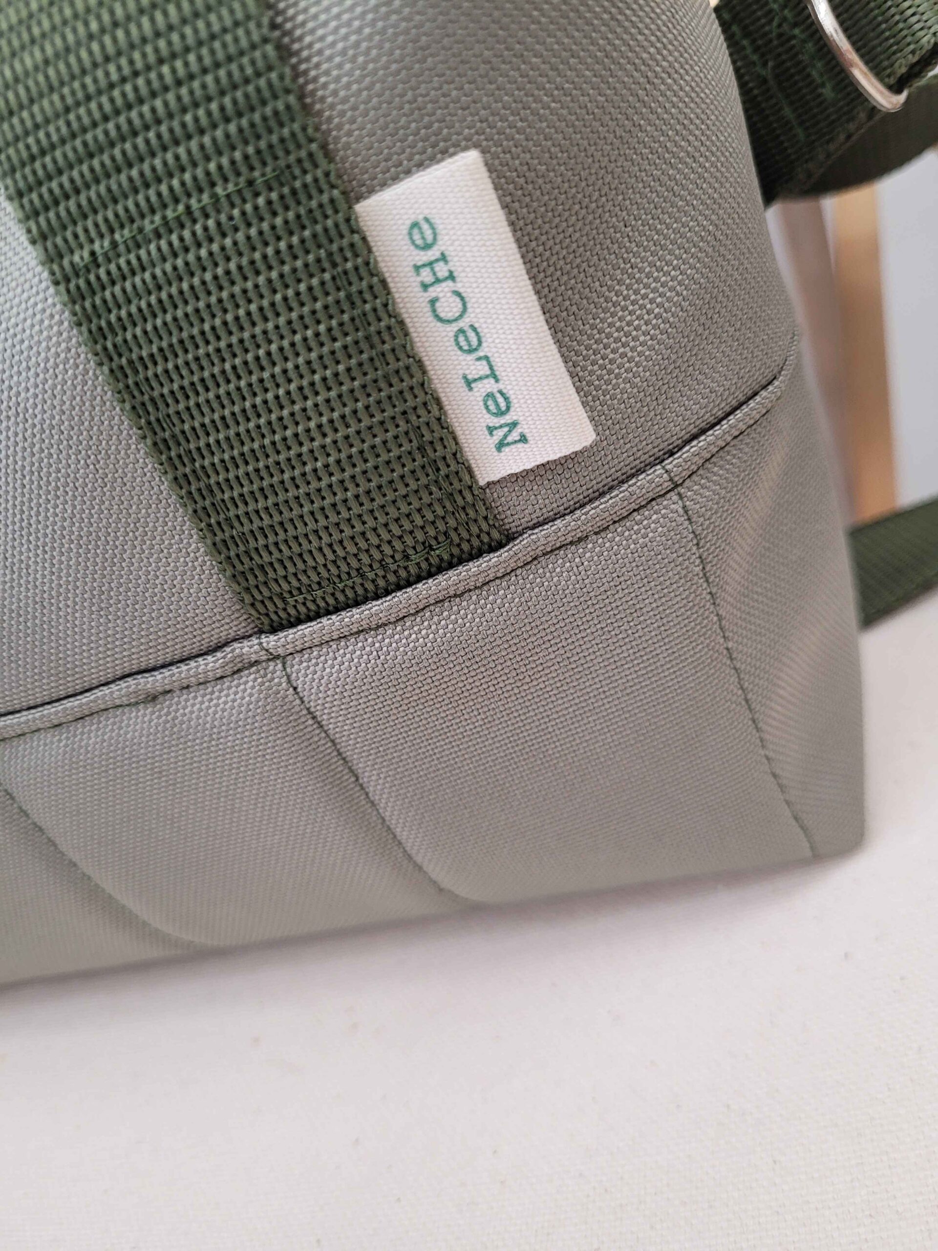 BOLSO BANDOLERA, BOLSO, BOLSO CRUZADO, bolso impermeable