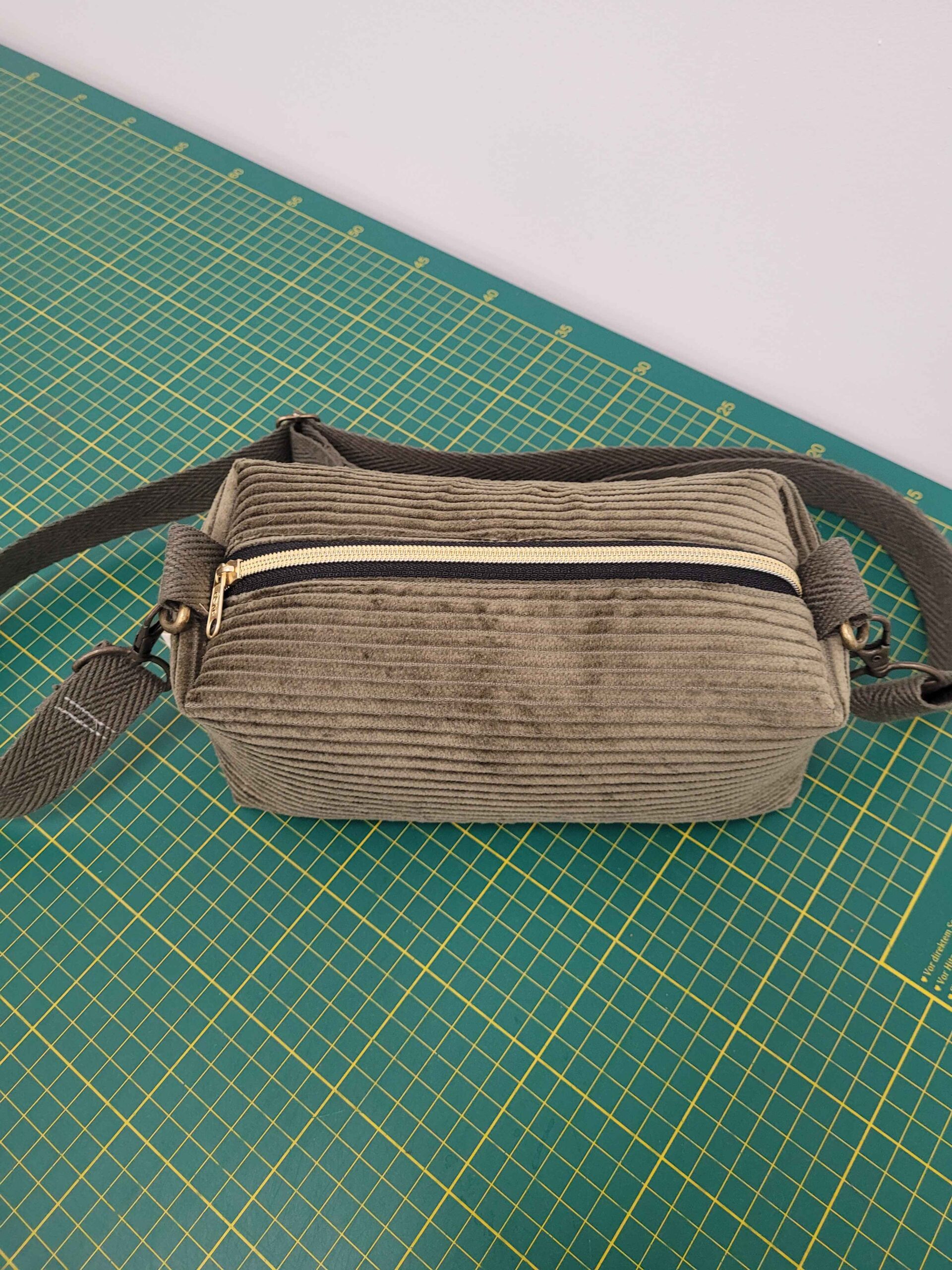 bolso-bandolera-bolso-cruzado-bolso-de-mano-exclusivo-único-artesanal